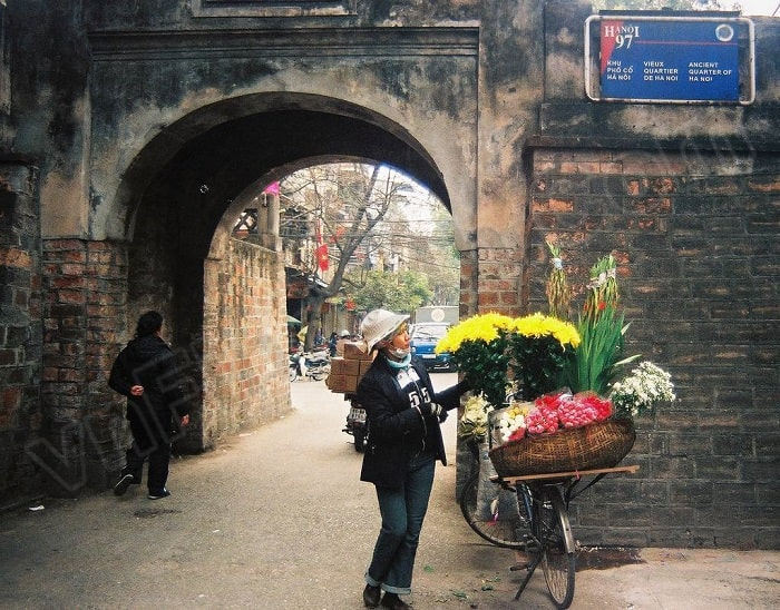 Expats in SaiGon Vietnam