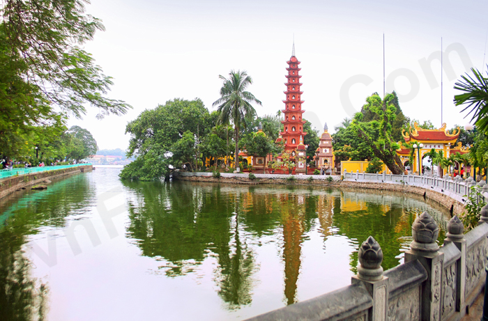 foreigners in hanoi vietnam